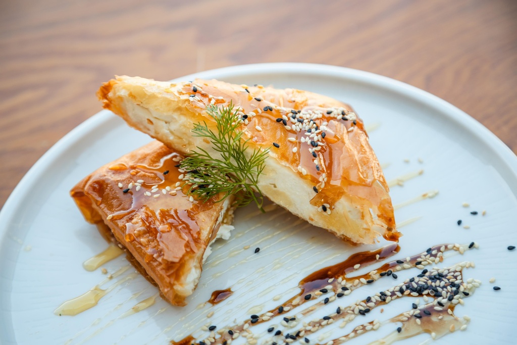 Feta Parcels with Honey & Sesame | Riffa Menu